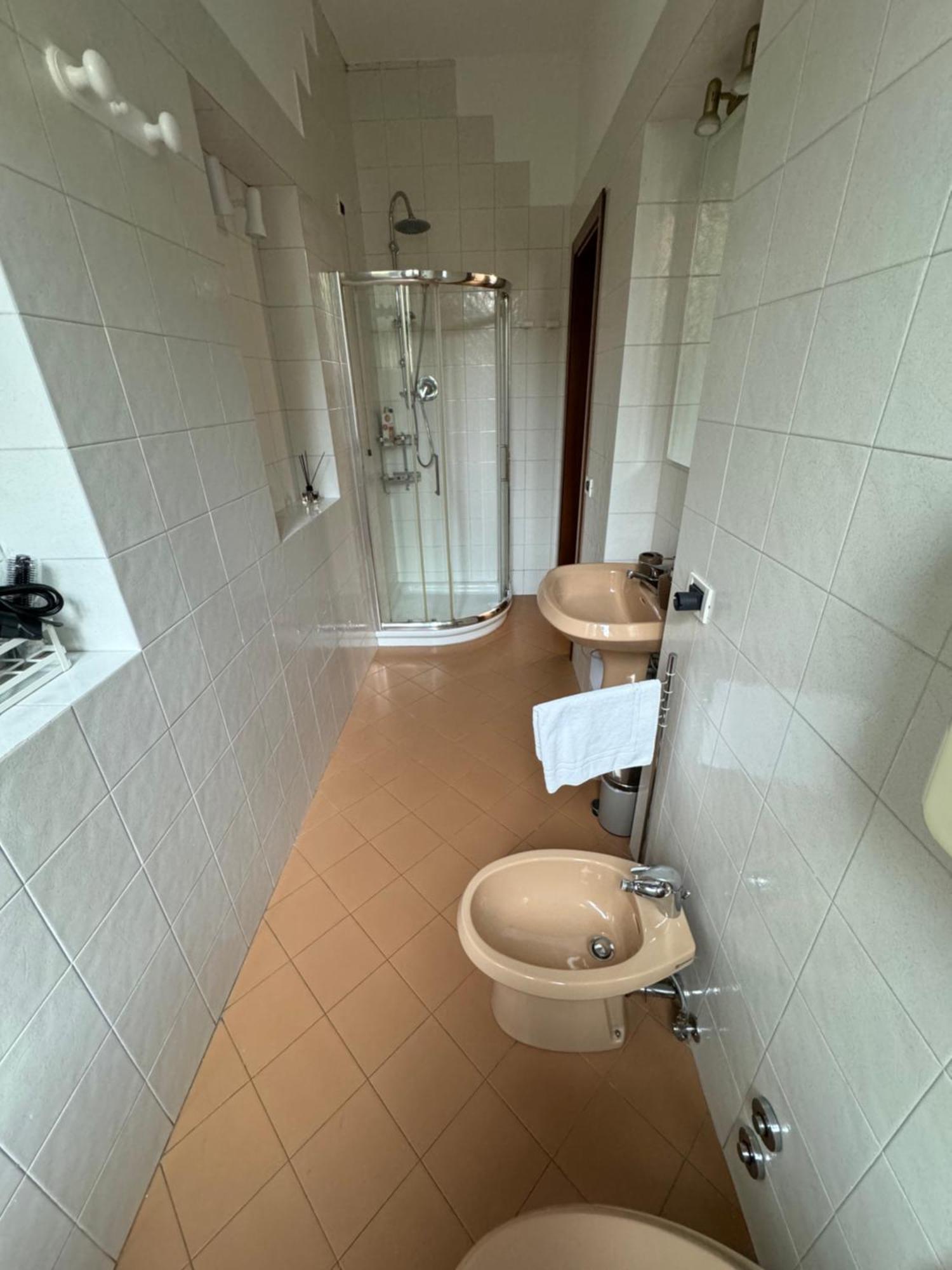 Appartamento Villa Trento Lido de Venecia Exterior foto